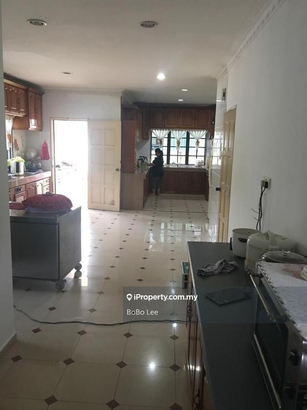 Bungalow House for Sale in Taman Overseas Union (Taman Oug), Jalan Klang Lama (Old Klang Road) by BoBo Lee - iProperty.com.my