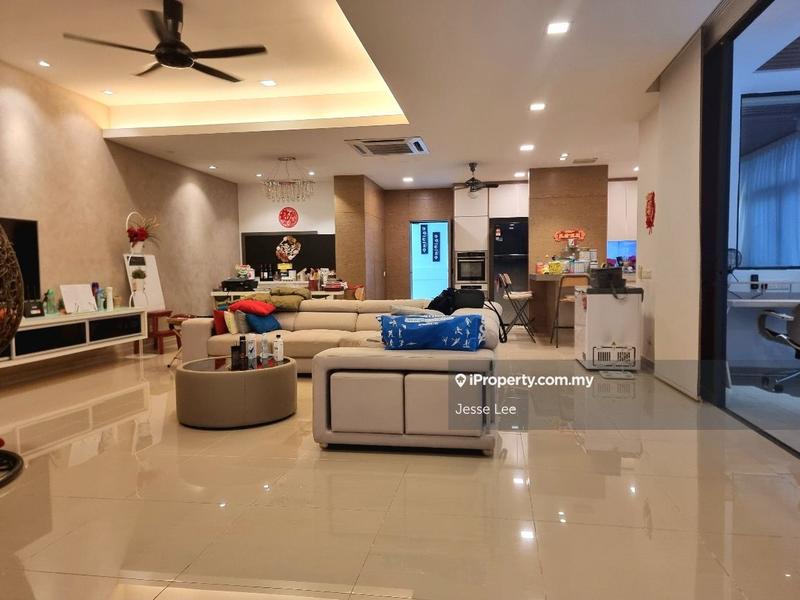Rumah Berkembar untuk Dijual di Bandar Country Homes, Rawang oleh Jesse Lee - iProperty.com.my