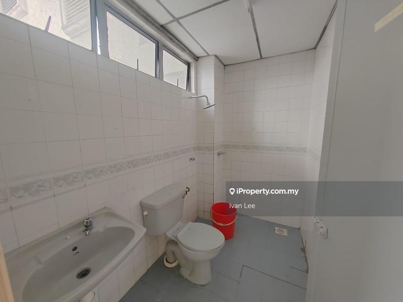 Condominium for Sale in University Tower by Ivan Lee - iProperty.com.my