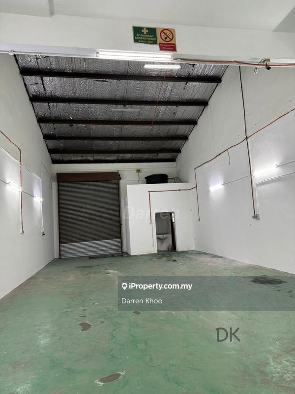 For Rent - Shah Alam Technology Park , Seksyen 33 1.5 storey link factory 25x80