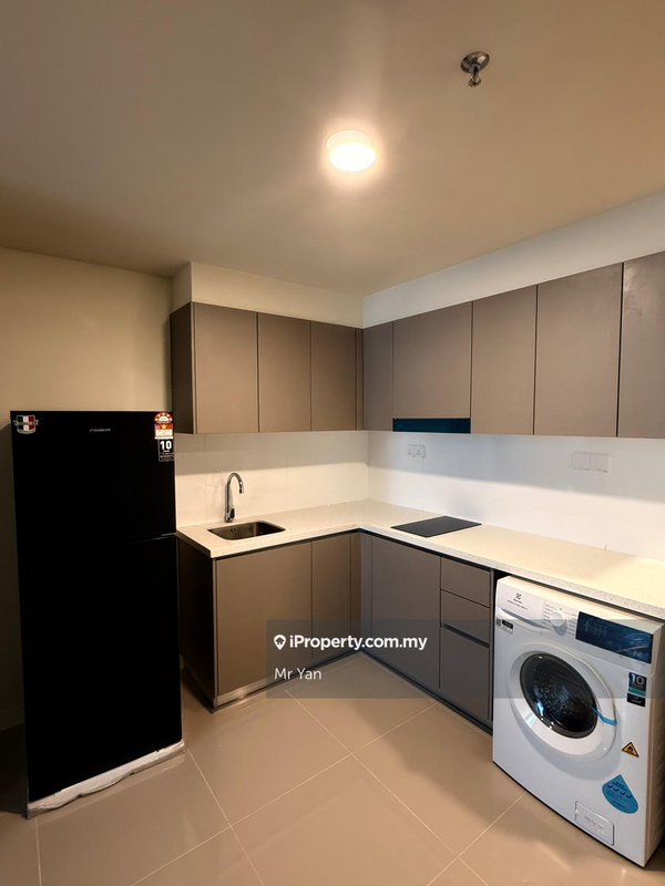 For Rent - 8th & Stellar