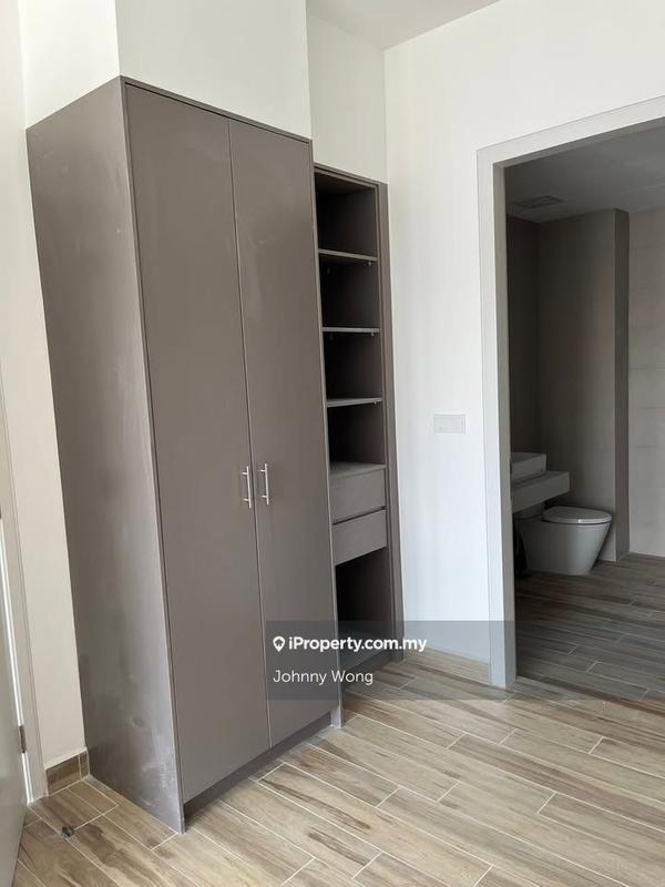 Service Residence for Sale in Hampton Height Damansara by Johnny Wong - iProperty.com.my