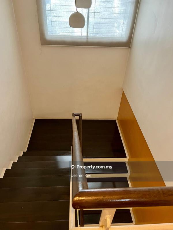 Rumah Berangkai 3 Tingkat untuk Dijual di Lake Fields, Sungai Besi oleh Jesnin Kee - iProperty.com.my