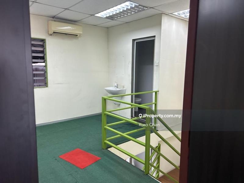 Gudang untuk Dijual di Jalan Puchong, Jalan Klang Lama (Old Klang Road) oleh Kuro Chan - iProperty.com.my
