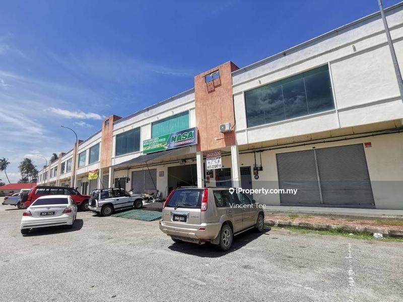 For Sale - 2 Sty Shop Freehold Pekan Lukut Port Dickson