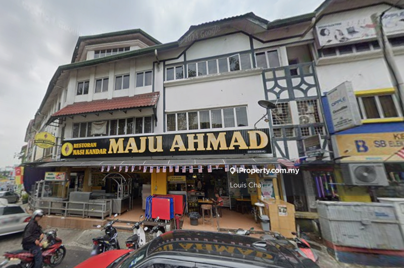 For Rent - Sungai Buloh @ Bukit Rahman Putra ( Ground Floor Shop + Facing Main Road )