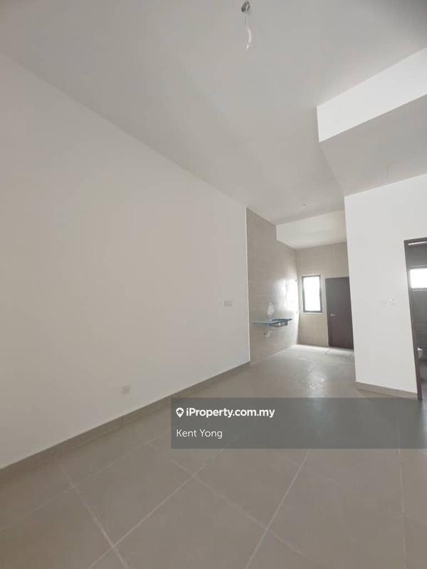 Rumah Teres 3-Tingkat untuk Dijual di Residensi Bukit Orkid (Orchid Hills), Cheras, Cheras oleh Kent Yong - iProperty.com.my