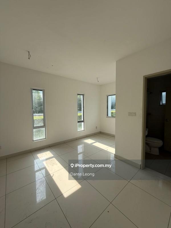 3-storey Terraced House for Sale in Taman Sri Tanjung, Semenyih by Dante Leong - iProperty.com.my