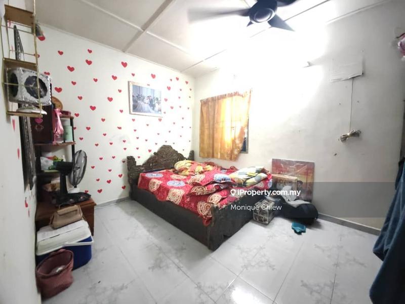 2-storey Terraced House for Sale in Bandar Country Homes, Rawang by Monique Chiew - iProperty.com.my