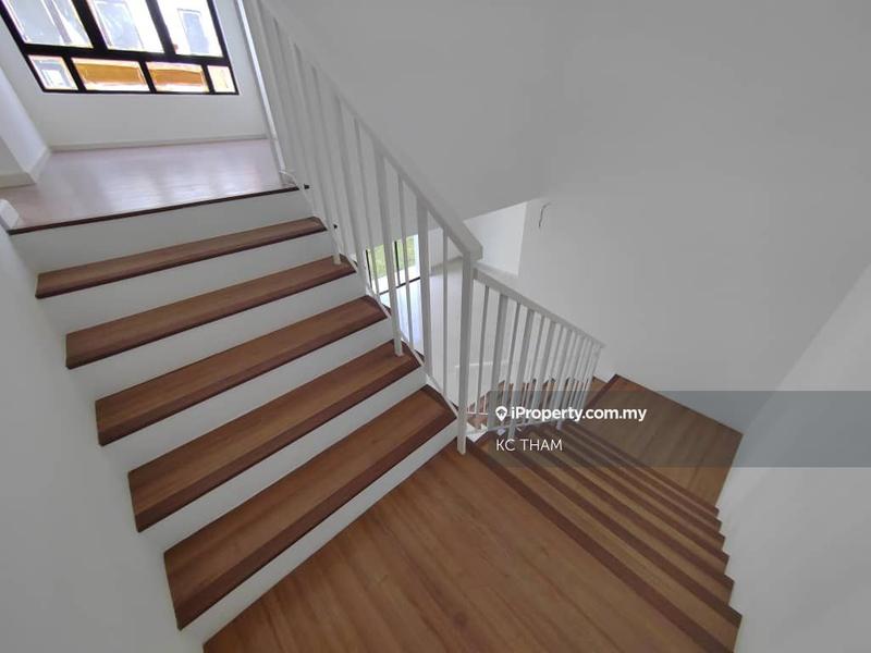 Rumah Berkembar untuk Dijual di Bandar Gamuda Gardens, Rawang oleh KC THAM - iProperty.com.my