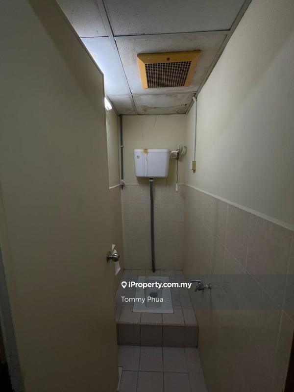 Shop for Rent in Bandar Baru Permas Jaya, Permas Jaya by Tommy Phua - iProperty.com.my