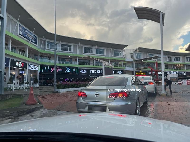 Kedai untuk Disewa di Taman Anggun, Rawang oleh Leon Wong - iProperty.com.my