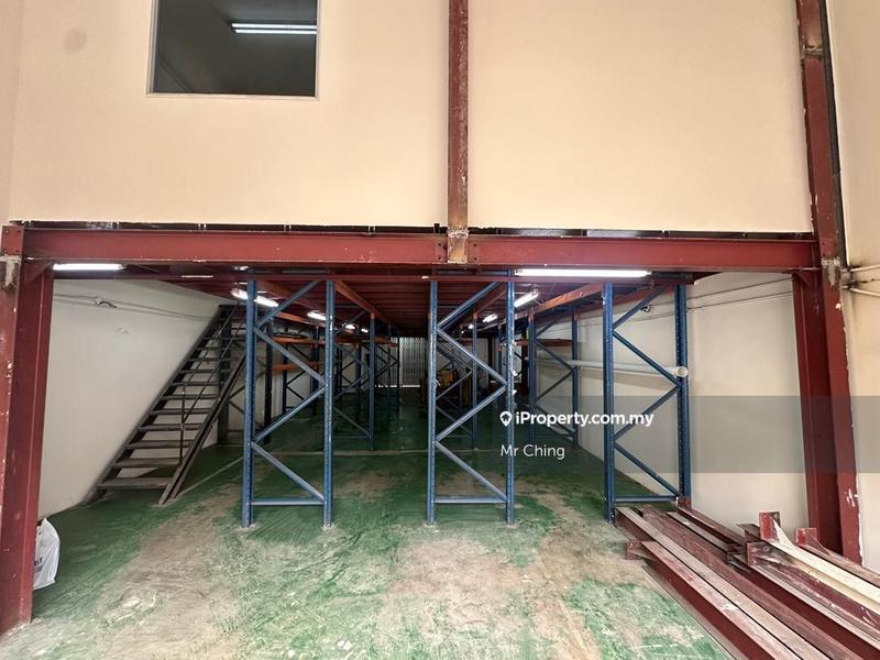 Kilang Teres untuk Disewa di Taman Sri Serdang, Seri Kembangan oleh Mr Ching - iProperty.com.my