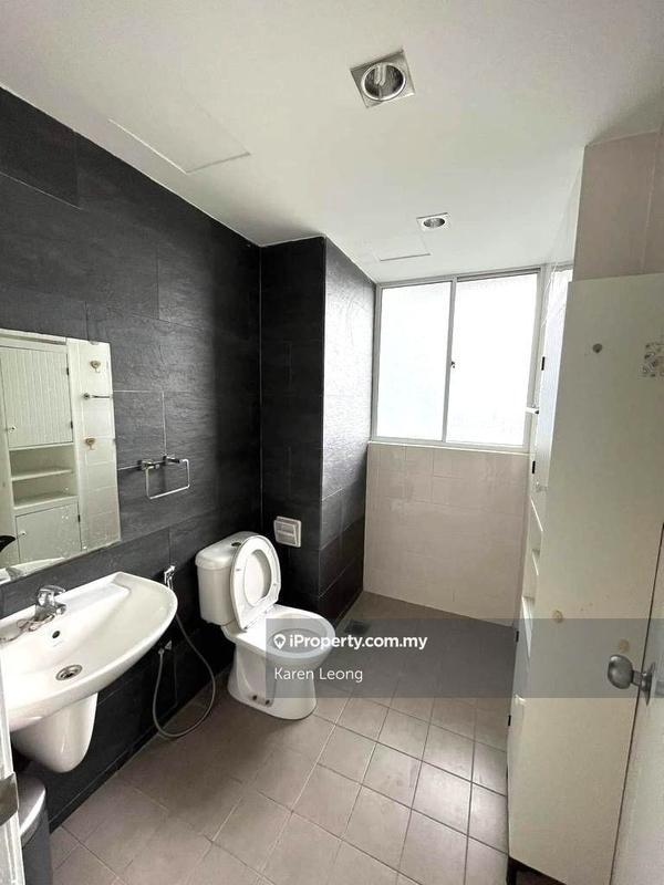 For Sale - The Residence Condominium @ TTDI