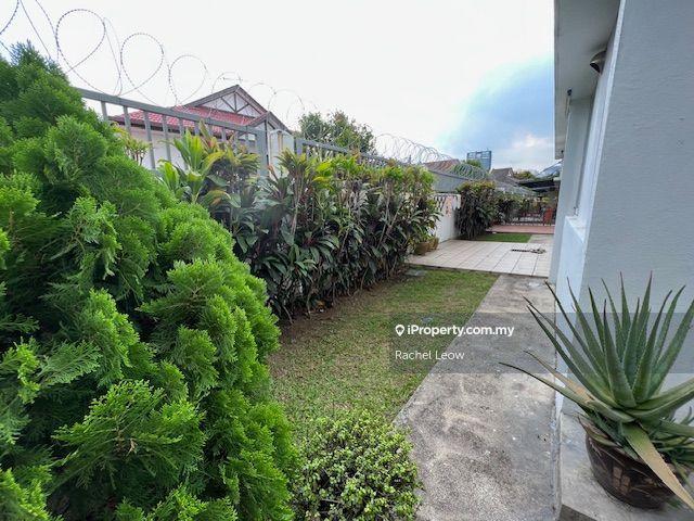 Bungalow House for Sale in Taman Sea, Petaling Jaya by Rachel Leow - iProperty.com.my