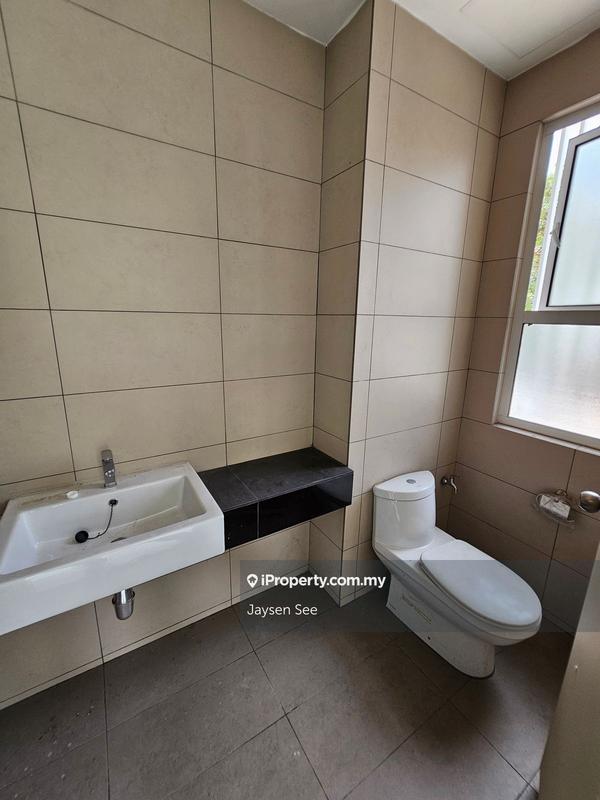 Rumah Berangkai 3 Tingkat untuk Dijual di Taman Subang Mas, Subang Jaya oleh Jaysen See - iProperty.com.my