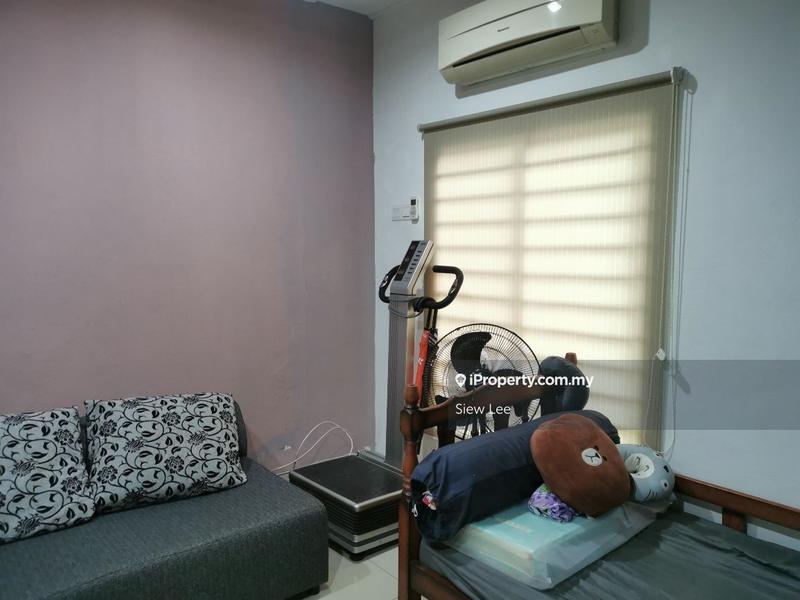 Bungalow House for Sale in Saujana Akasia, Sungai Buloh by Siew Lee - iProperty.com.my