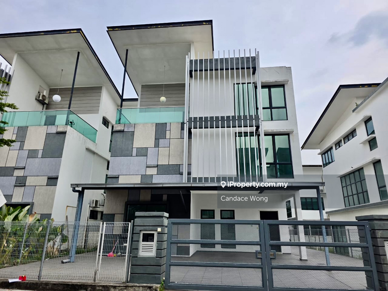 Rumah Berkembar untuk Dijual di Taman Villa Perdana, Kajang oleh Candace Wong - iProperty.com.my