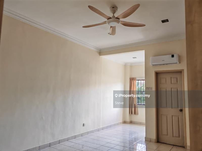 Semi-Detached House for Sale in Bandar Putra Permai, Seri Kembangan by Steve - iProperty.com.my