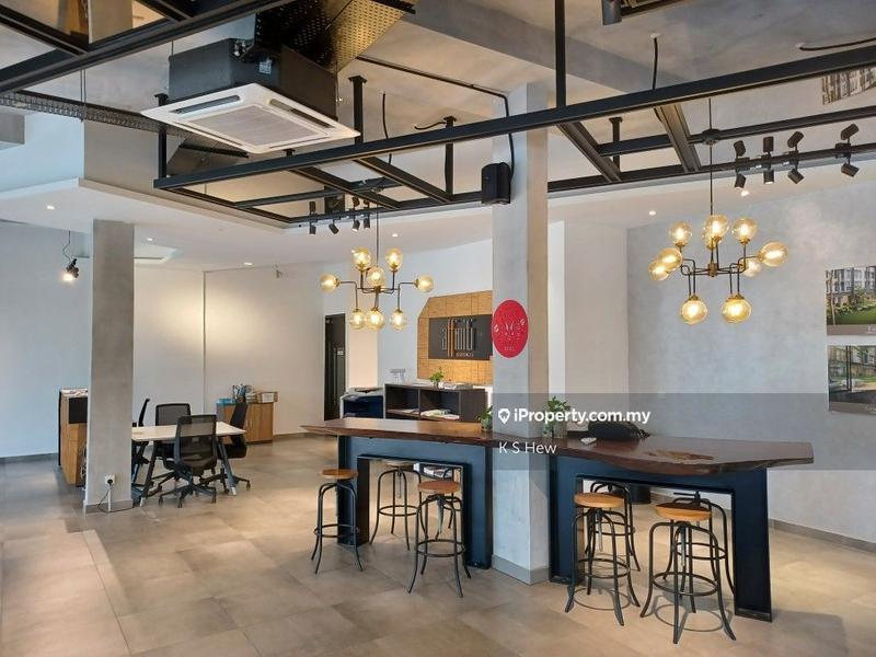 Rumah Teres 4-Tingkat untuk Dijual di Seri Kembangan, Selangor oleh K S Hew - iProperty.com.my