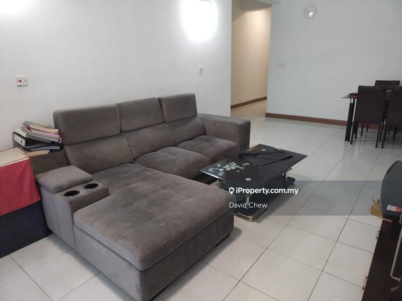 Service Residence for Sale in Diamond Residences by David Chew - iProperty.com.my