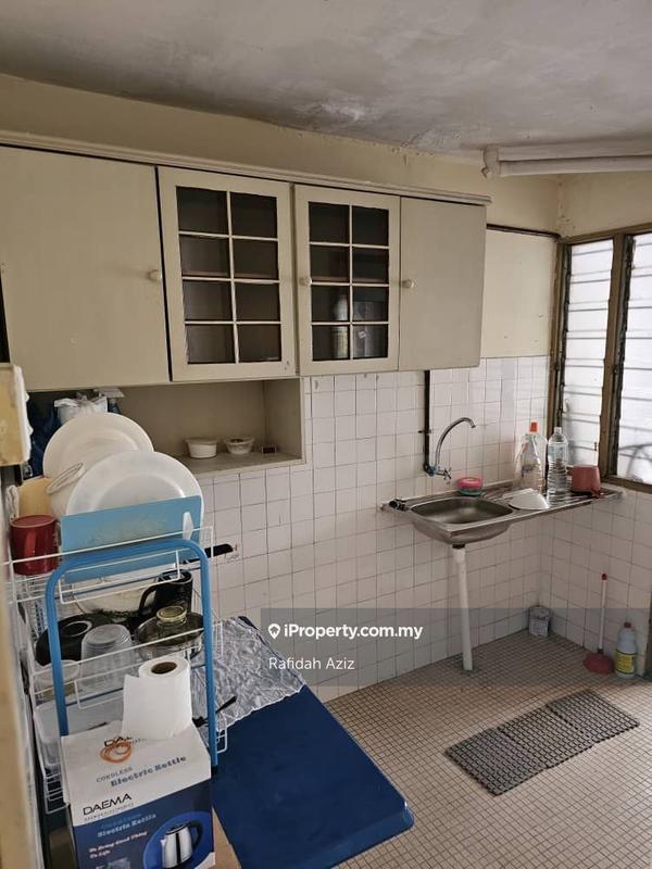 Flat for Sale in Flat Pandan Jaya by Rafidah Aziz - dapur - iProperty.com.my