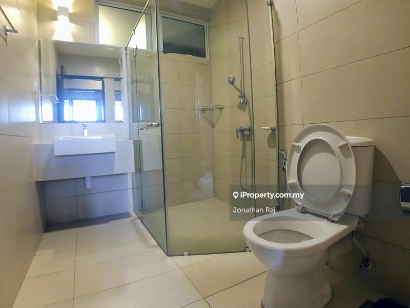 Service Residence for Sale in Medalla @ Oasis Corporate Park by Jonathan Raj - iProperty.com.my