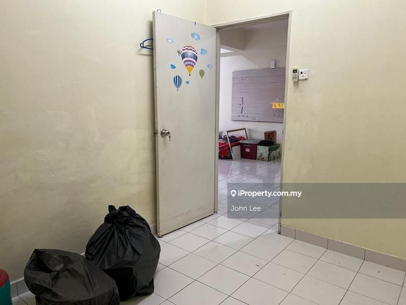 Rumah Bandar untuk Dijual di Batu 9, Cheras oleh John Lee - iProperty.com.my