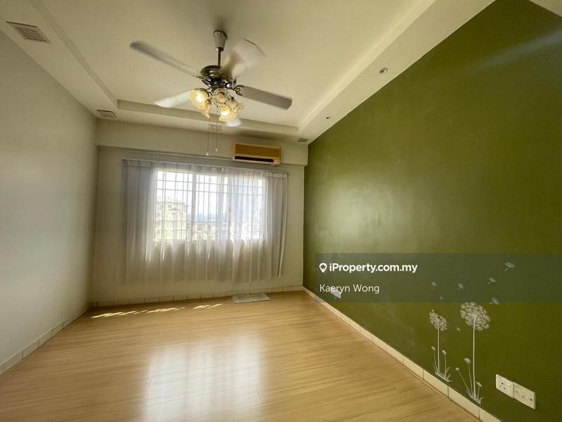 For Sale - Prisma Perdana