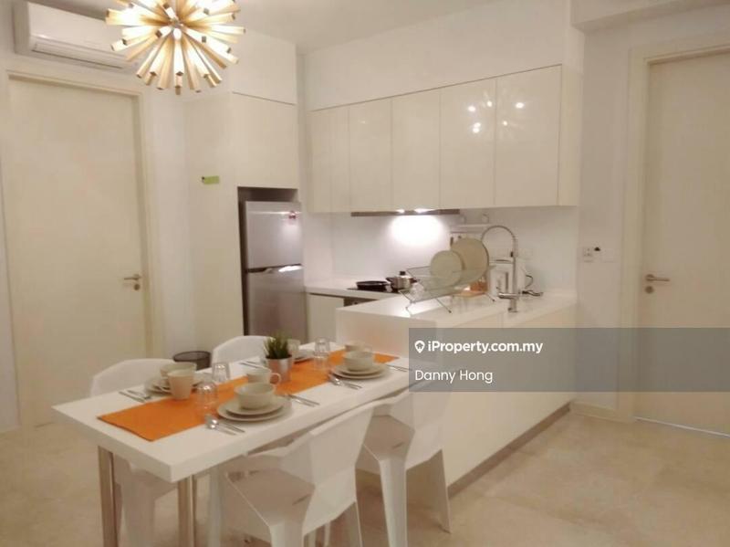 Residensi Servis untuk Dijual di Vogue Suites One oleh Danny Hong - Kitchen - iProperty.com.my