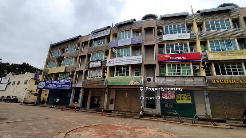 Kedai untuk Dijual di Seksyen 8, Petaling Jaya oleh Cooper Chow - iProperty.com.my