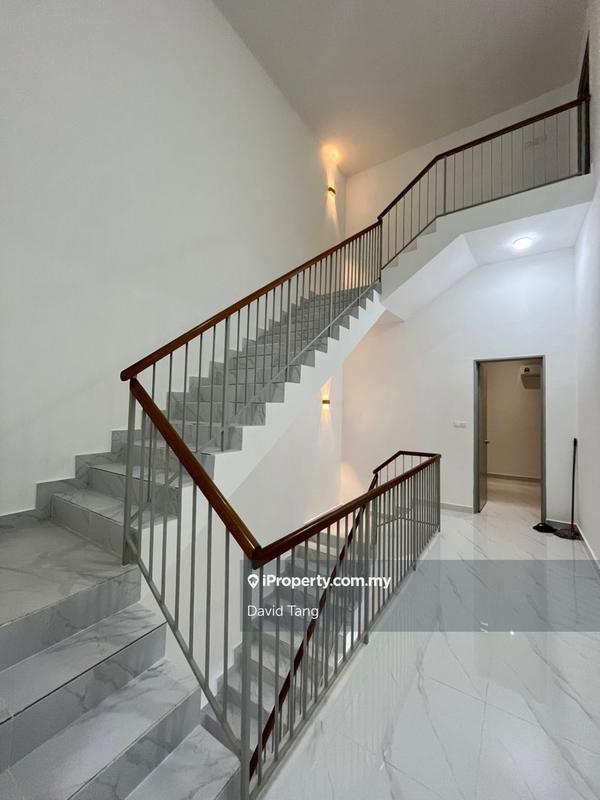 Rumah Berkembar untuk Dijual di Desa Hill Villas, Desa Petaling oleh David Tang - iProperty.com.my