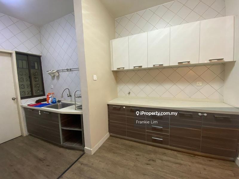 Kondominium untuk Dijual di Armanee oleh Frankie Lim - iProperty.com.my