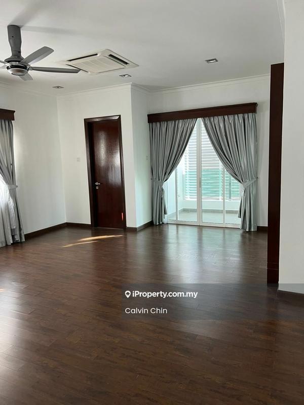 Rumah Berkembar untuk Dijual di Taman Beverly Height, Ulu Kelang oleh Calvin Chin - Living Room - iProperty.com.my