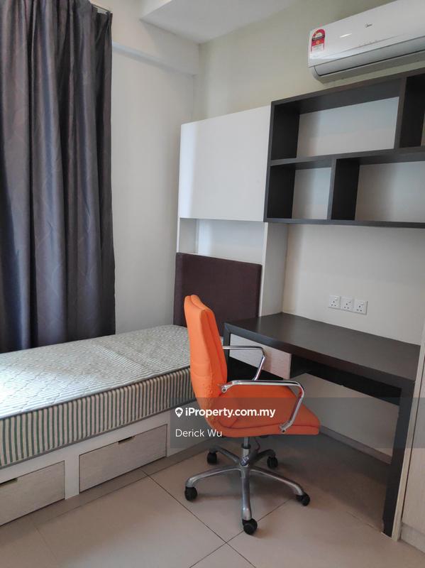 For Sale - Garden Plaza