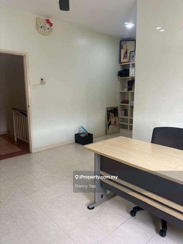 Rumah Berangkai 3 Tingkat untuk Dijual di Bandar Pinggiran Subang, Shah Alam oleh Nancy Yap - iProperty.com.my