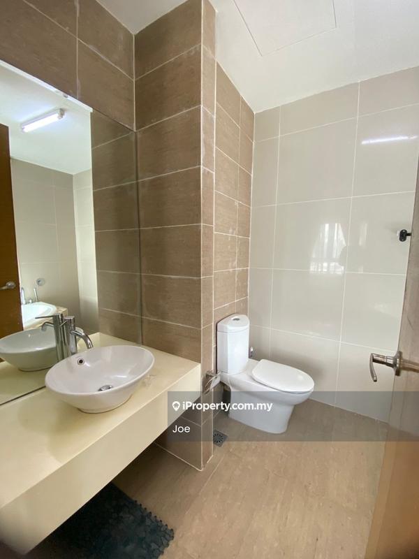 Condominium for Rent in Gaya Bangsar by Joe - Bathroom - iProperty.com.my