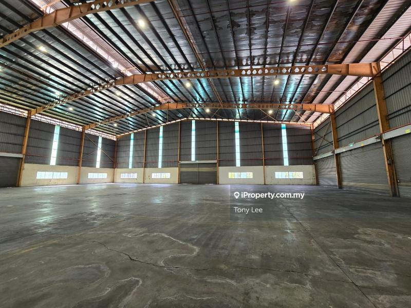 Warehouse for Rent in Taman Perindustrian Usj 1, Subang Jaya by Tony Lee - iProperty.com.my