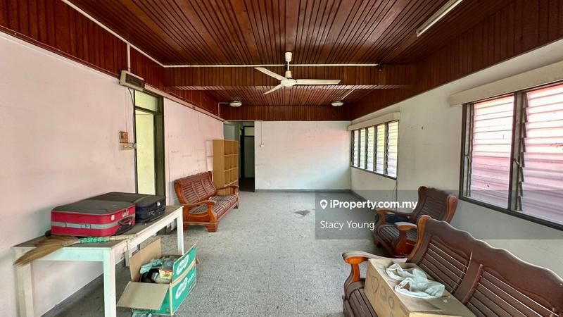 Banglo untuk Dijual di Bukit Persekutuan, Bangsar oleh Stacy Young - iProperty.com.my