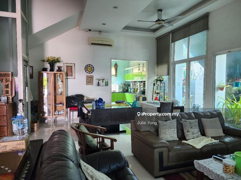 Semi-Detached House for Sale in Laman Damaisari @ Mont Kiara, Mont Kiara by Julie Yong - iProperty.com.my