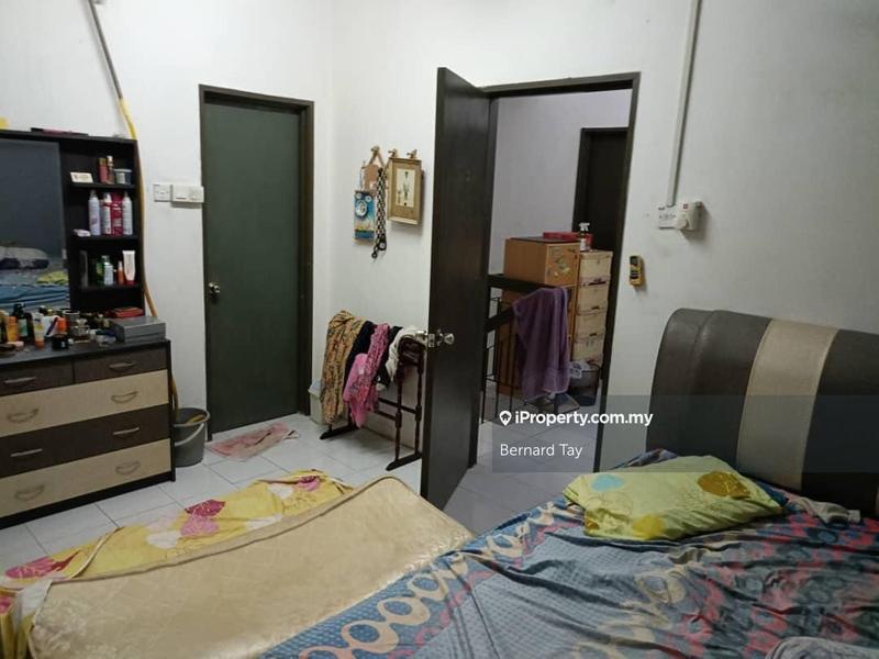 Rumah Berangkai 2 Tingkat untuk Dijual di Saujana Puchong, Puchong oleh Bernard Tay - iProperty.com.my