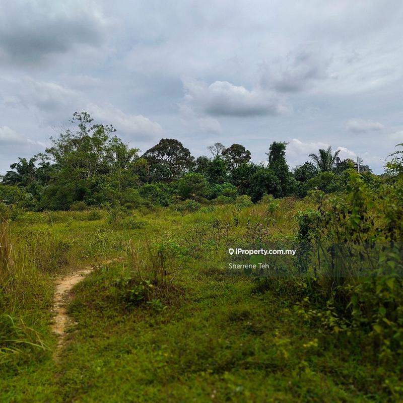 For Sale - 1/ 1.6/ 2 acre FH Agri land zone Industrial