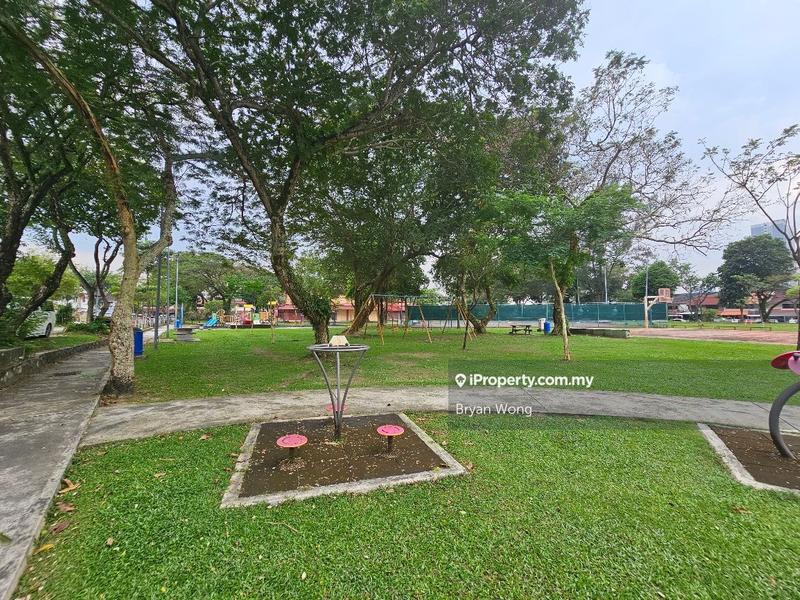 Rumah Teres 2-Tingkat untuk Dijual di SS 21, Damansara Utama, Petaling Jaya oleh Bryan Wong - iProperty.com.my