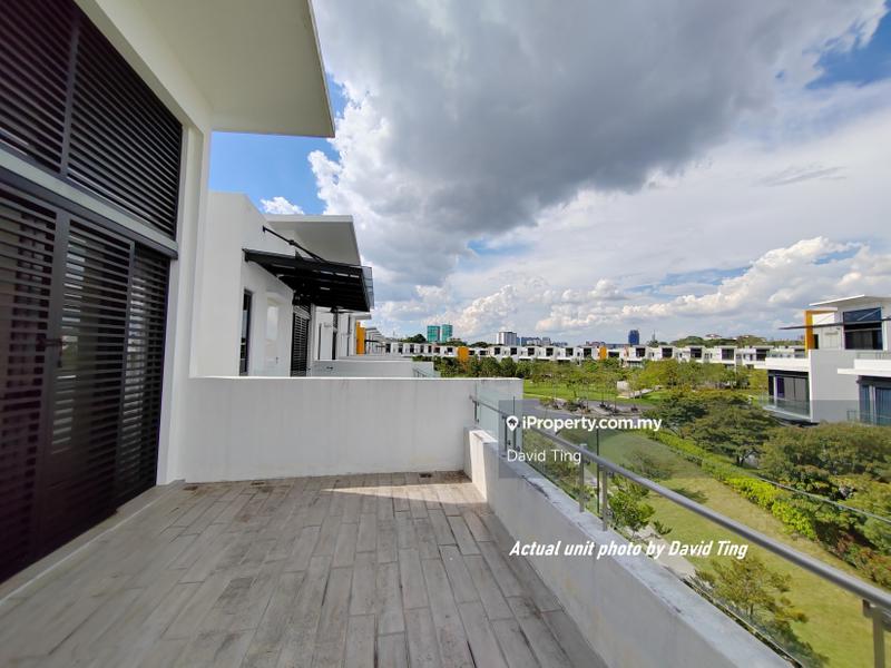 Rumah Berangkai 3 Tingkat untuk Dijual di Lake Fields, Sungai Besi oleh David Ting - iProperty.com.my