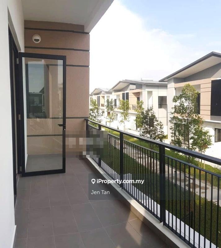 Rumah Berkembar untuk Dijual di Bandar Tropicana Aman, Telok Panglima Garang oleh Jen Tan - iProperty.com.my