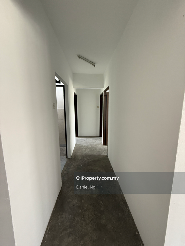 Apartment for Sale in Putra Permai Block B by Daniel Ng - iProperty.com.my