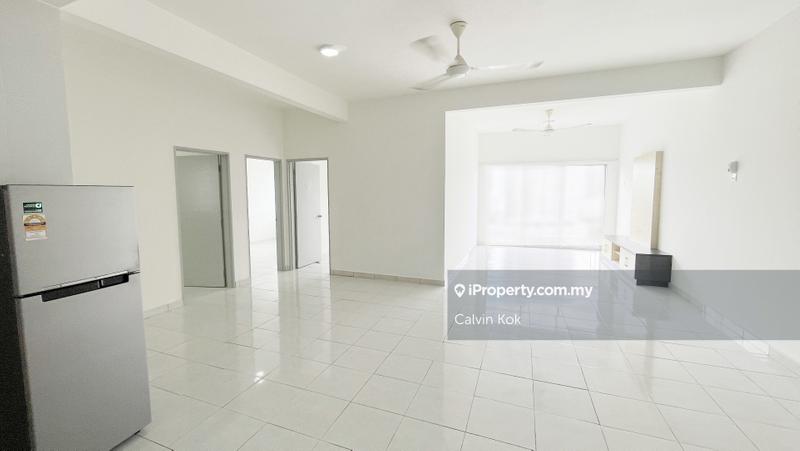 For Sale - Selesa I Resort Apartment (Pangsapuri Damai Mewah B)
