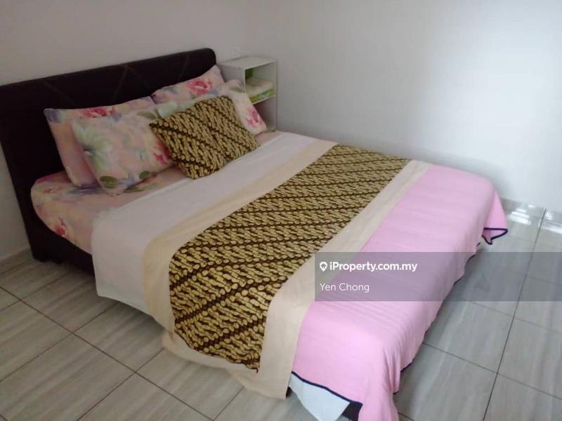 Apartment for Rent in PD Marina World Resort by Yen Chong - iProperty.com.my