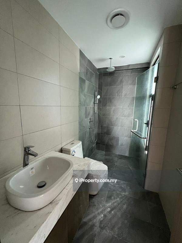 Kondominium untuk Dijual di Lagenda oleh Lawrence Ng - iProperty.com.my