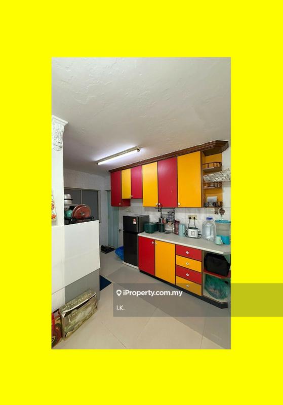 Flat for Sale in Lestari Apartment by I.K. - Kitchen - iProperty.com.my